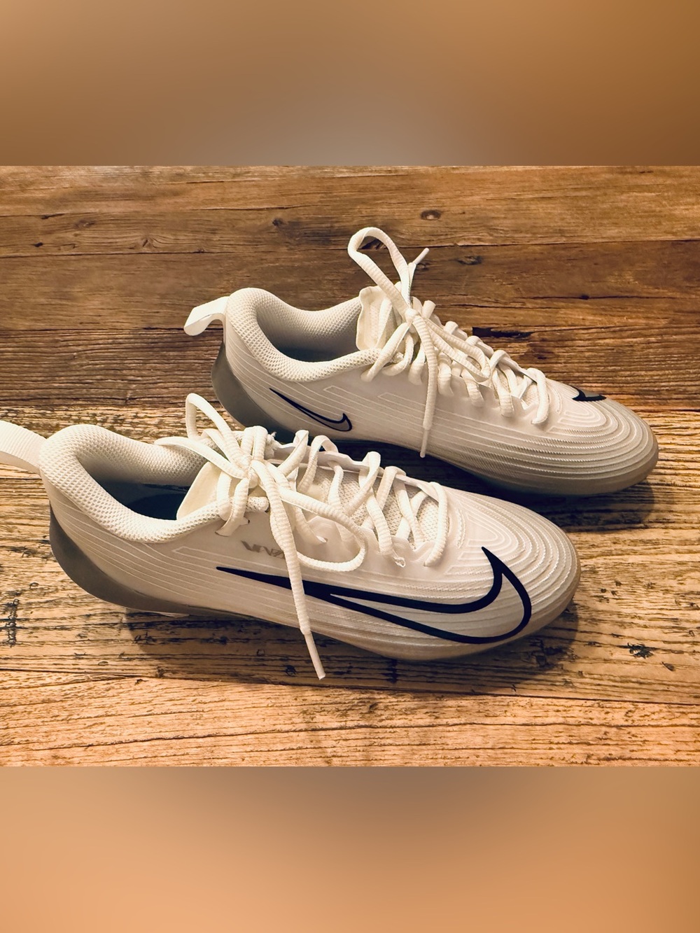 NWOB Nike Vapor Speed Cleats - Size 6.5 W